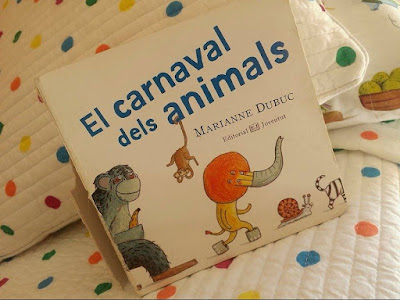 El carnaval dels animals, Davant de casa meva, El lleó i l'ocell, L'autobús