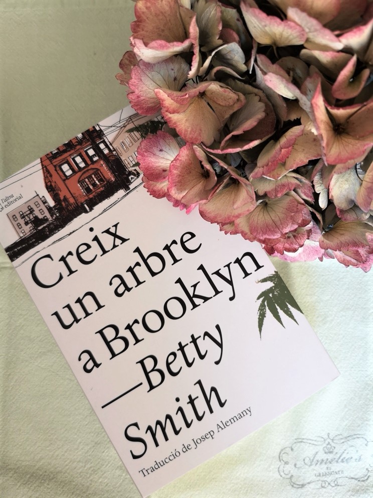 Creix un arbre a Brooklyn