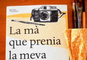 La mà que prenia la meva
